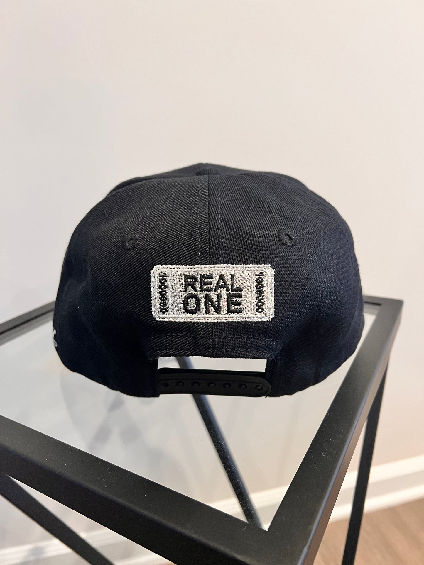 RHINESTONE ATL SIGNATURE